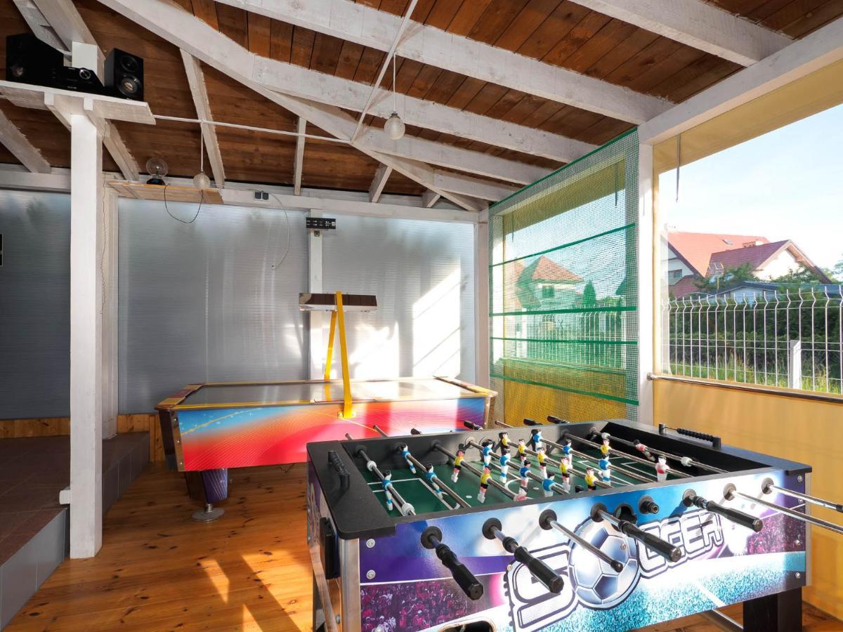 Astoria Apartment Dabki Luaran gambar